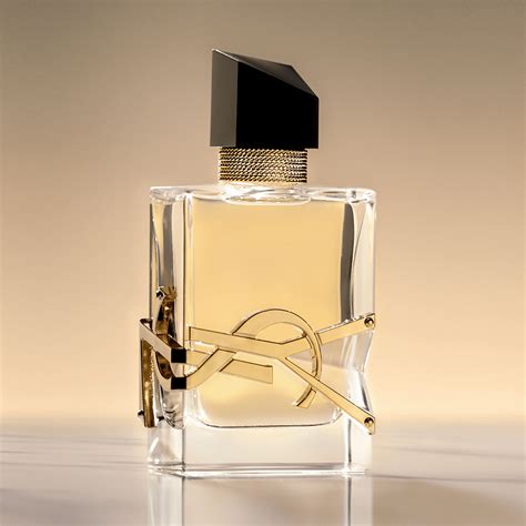 Yves Saint Laurent Perfum 